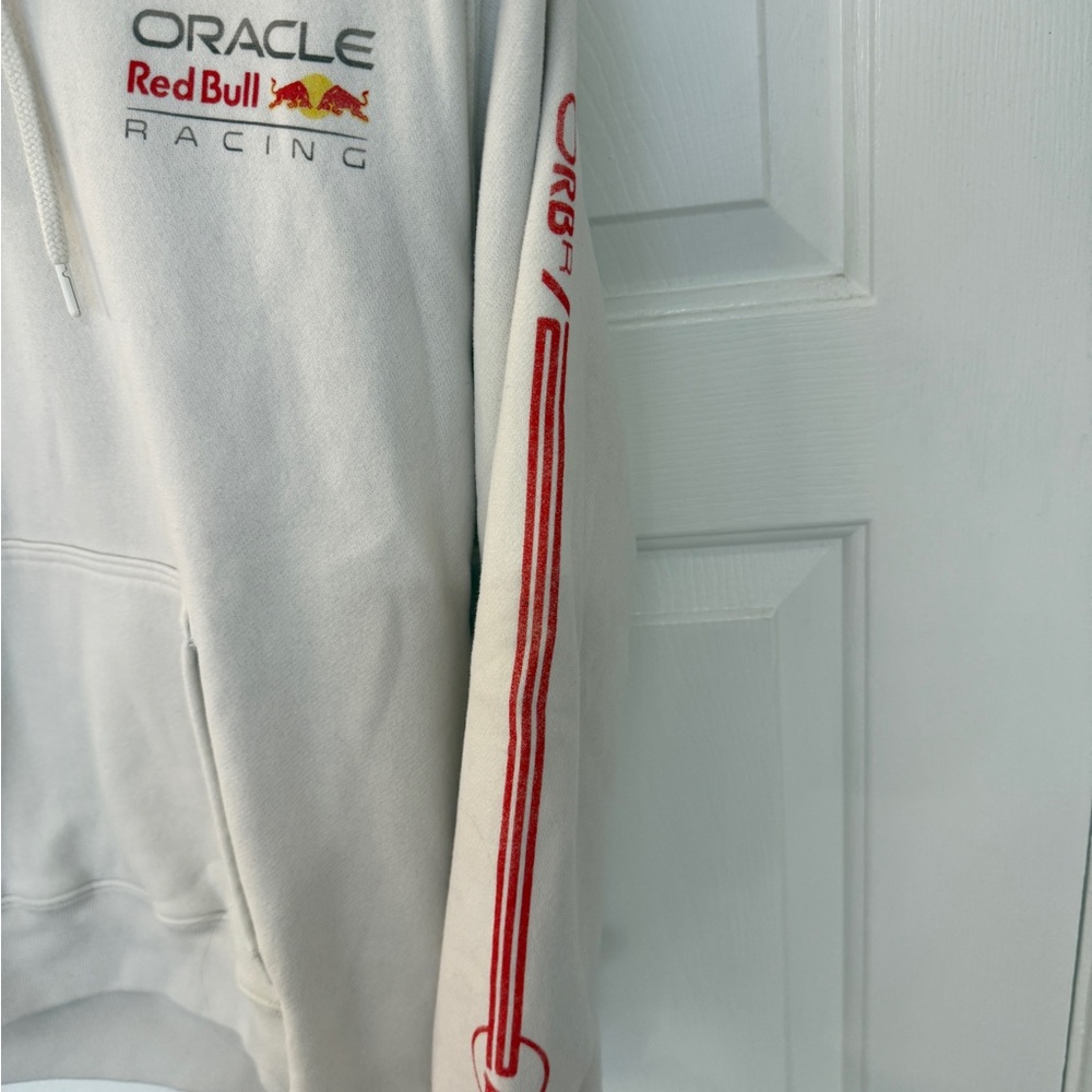 Hollister Cream Formula 1 Max Verstappen Red Bull Racing Hoodie XS/S - Picture 3 of 4